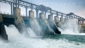 COD PORTOCALIU de inundaţii în Timiş, până luni seară