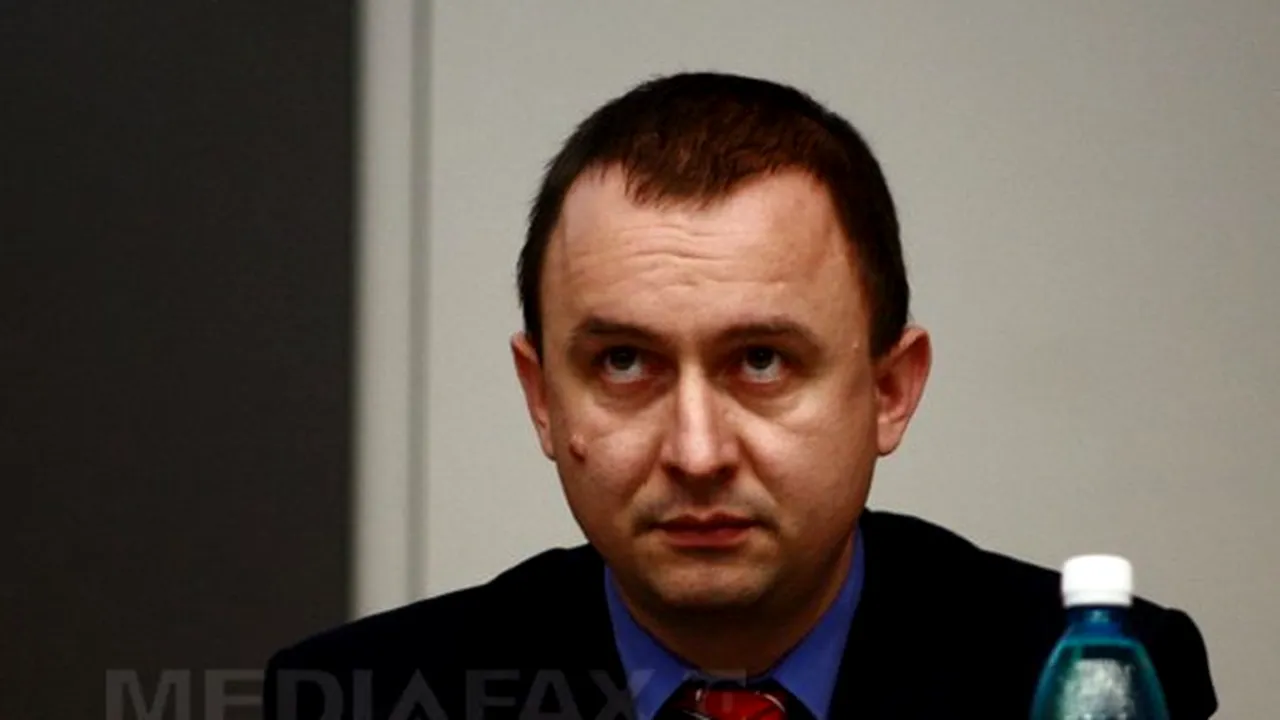Fostul şef al Vămilor, Viorel Comăniţă, reţinut de DNA