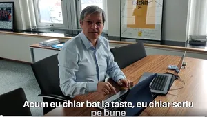 Tastatura lui Cioloş chiar funcţionează. Liderul PLUS îl ironizează pe Dan Barna şi postează un filmuleţ din PE