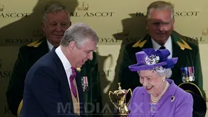 Victorie istorică pentru regina Elizabeth a II-a, la cursele de cai de la Ascot