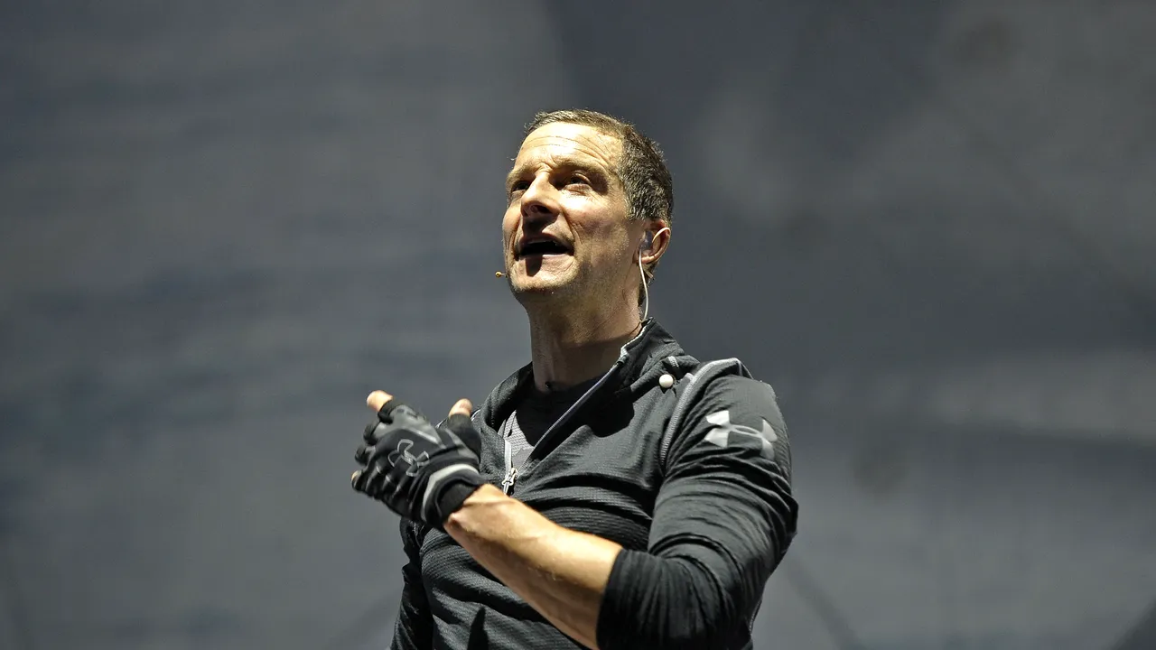 Expertul în supravieţuire Bear Grylls este vizat de autorităţile bulgare după ce a mâncat o broască