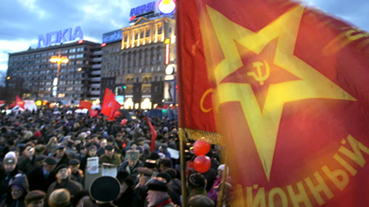 Rusia: Manifestaţii comuniste, la 91 de ani de la Revoluţia Bolşevică
