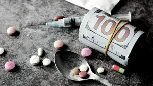 Comerțul mondial cu droguri, în plină expansiune. Europa, invadată de opioide sintetice