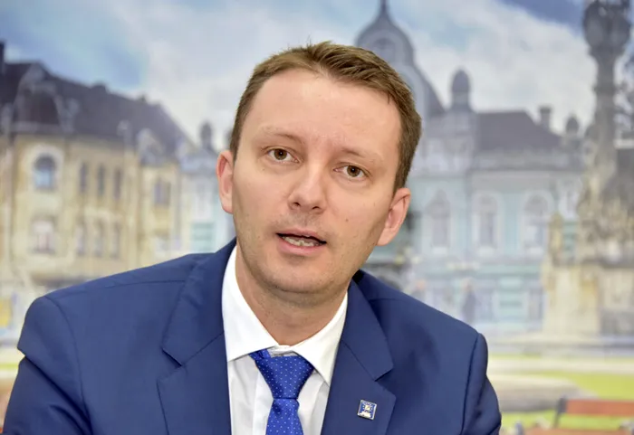 Breaking News OFICIAL: PNL, USR și UDMR îl propun pe Siegfried Mureșan pentru funcția de prim-ministru al României
