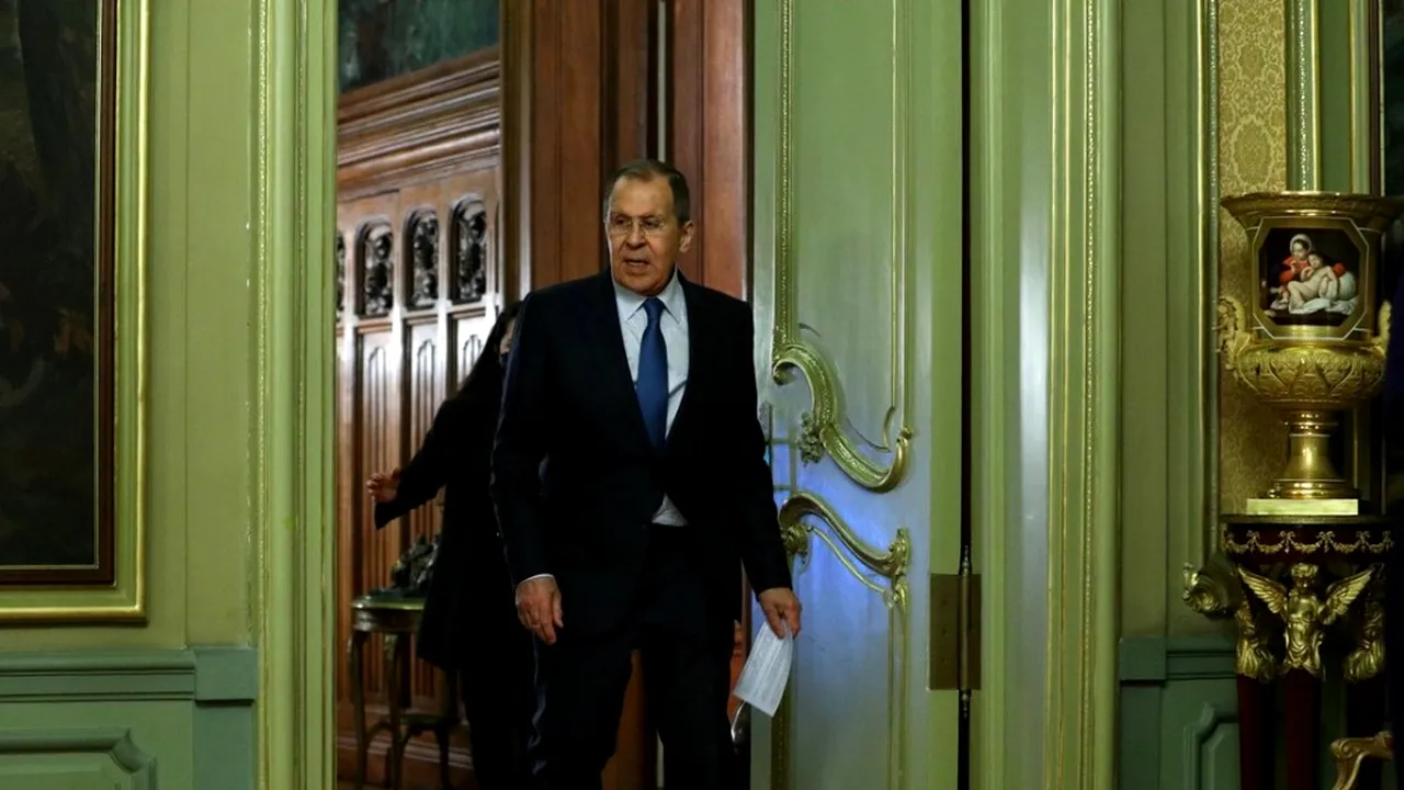 Armenia şi Azerbaidjan se acuză reciproc de nerespectarea armistiţiului de încetare a focului. Care sunt aliaţii politici ale celor două state 