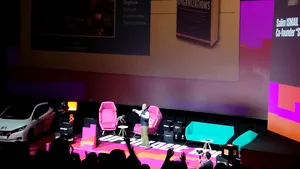 Salim Ismail, la iCEE.fest: UPGRADE 100: ”Societatea nu este pregătită să trăiască aceste schimbări”
