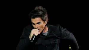 Juanes încinge spiritele pe Twitter după o glumă despre Hugo Chavez
