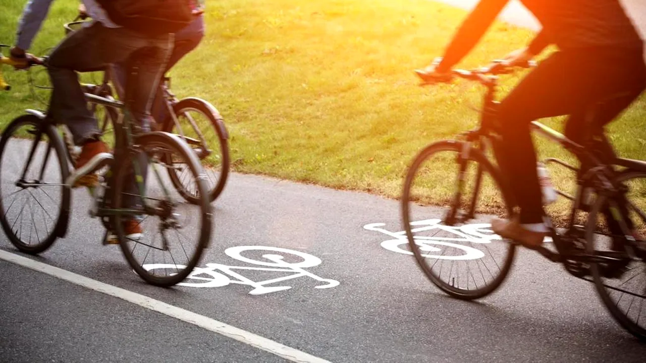 Oraşul Bucureşti va avea un master plan pentru dezvoltarea reţelei de piste de biciclete
