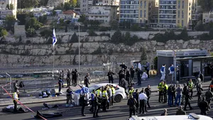 Hamas revendică responsabilitatea pentru atacul armat din staţia de autobuz de la Ierusalim