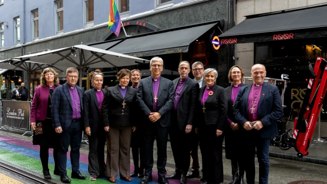 Biserica Norvegiană cere scuze comunității LGBTQ+ pentru discriminare: Nu ar fi trebuit să aibă loc niciodată