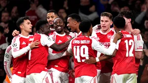 Arsenal se distanțează în fruntea clasamentului Premier League