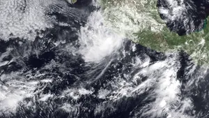 Furtuna tropicală Guillermo s-a transformat în uragan în Pacific