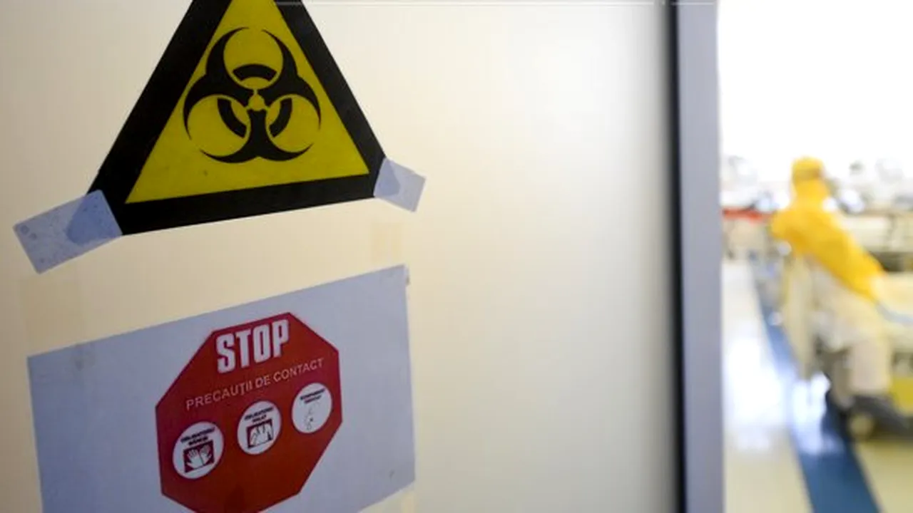 Târgu Mureş: Trei studenţi africani de la Medicină, evaluaţi pentru prevenirea Ebola