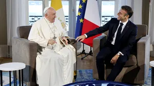Papa Francisc, în vizită la Marsilia, face apel la umanitate în privinţa crizei migraţiei şi a războiului din Ucraina