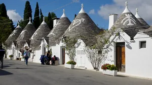 Străinii se năpustesc spre satele Italiei pe care turiștii le trec cu vederea