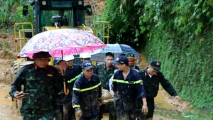 Tragedie în China: 21 de oameni au murit în urma unei alunecări de teren