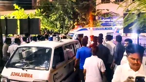 India. Cel puţin 29 morţi şi 50 răniţi după o busculadă la un miting al actorului-politician Vijay