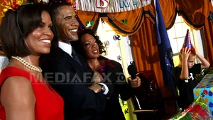 Barack Obama împlineşte astăzi 54 de ani: “Încep să reflectez asupra vârstei” - FOTO, VIDEO