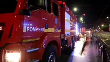 SOCIAL Incendiu violent la un restaurant de pe Șoseaua Colentina din București. Focul a cuprins și trei spații comerciale