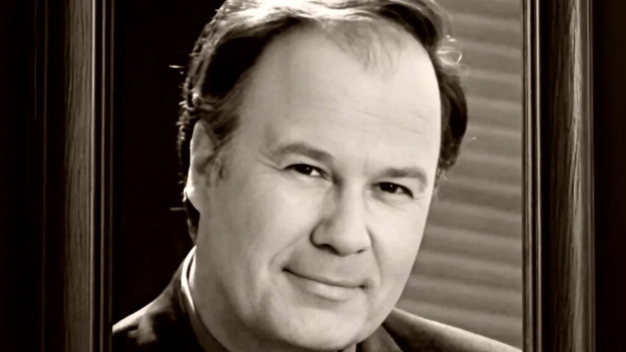 Dennis Haskins, directorul Belding din serialul-cult „Salvați de clopoțel”, a murit la 75 de ani
