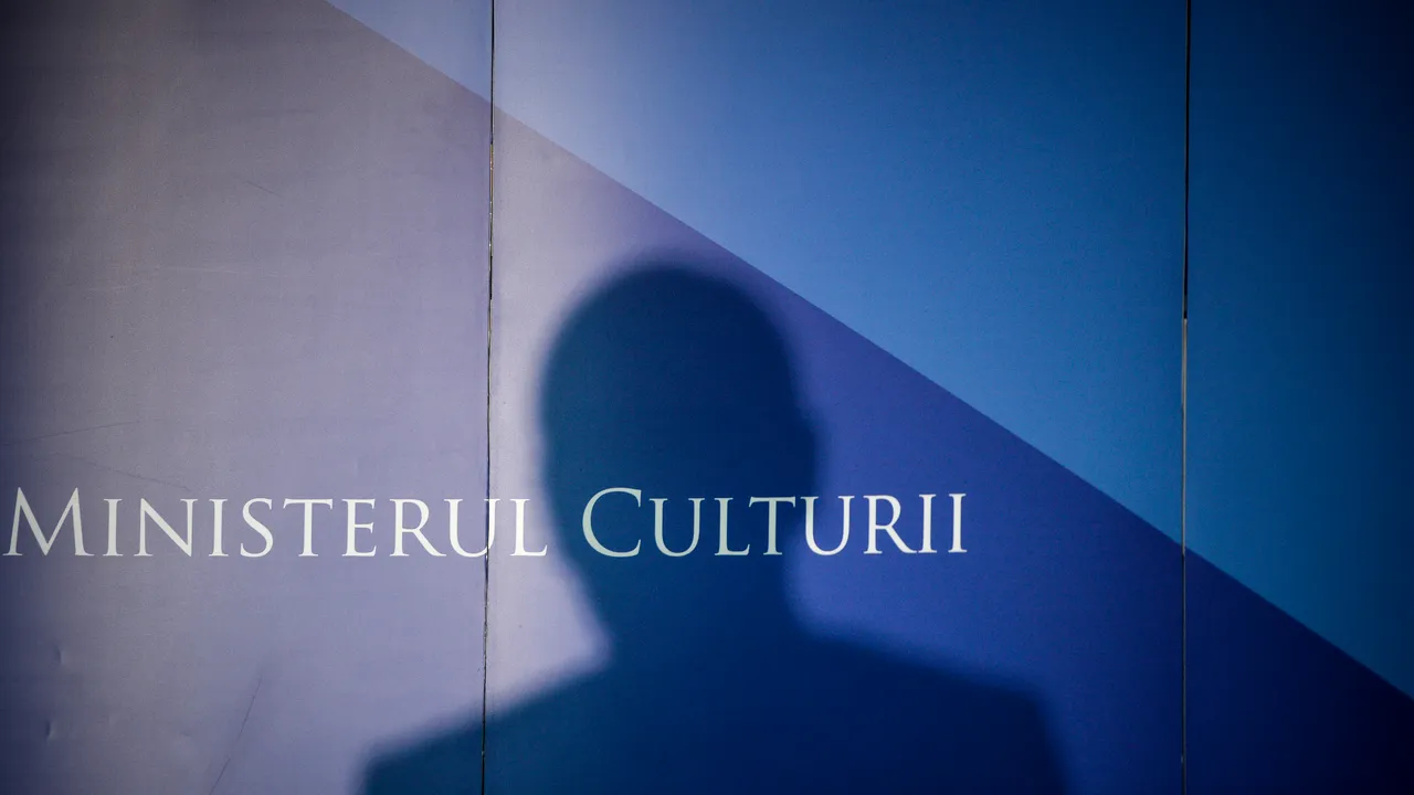 Într-o comună din România se pot construi case doar cu acordul Ministerului Culturii: un sat întreg stă pe un uriaş sit arheologic. Aici s-ar afla reşedinţa guvernatorului provinciei romane Dacia Malvensis 