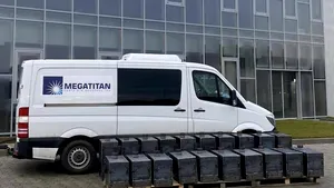 Compania românească Megatitan donează şi livrează 100 de sobe