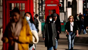 Relaxarea restricţiilor în Marea Britanie. Restaurantele, bombardate cu rezervări cu o lună înainte de redeschidere