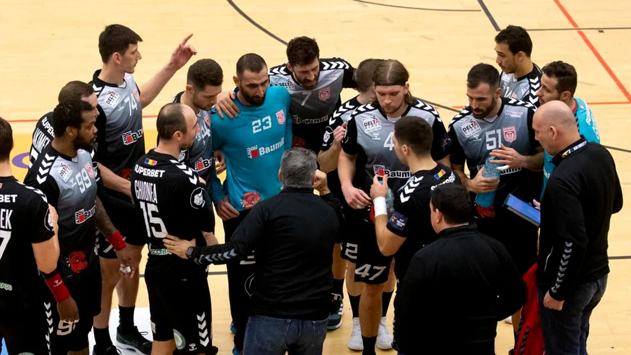 Lovitură majoră pentru handbalul din România. Cererea lui Dinamo de a juca în Liga Campionilor a fost respinsă de EHF. La feminin Rapid a primit wild-card pentru următoarea ediţie