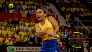 FED Cup. Simona Halep câştigă şi ne readuce în avantaj (Franţa - România, 1-2) , după o luptă incredibilă cu Garcia. Visăm la o finală istorică în Fed Cup