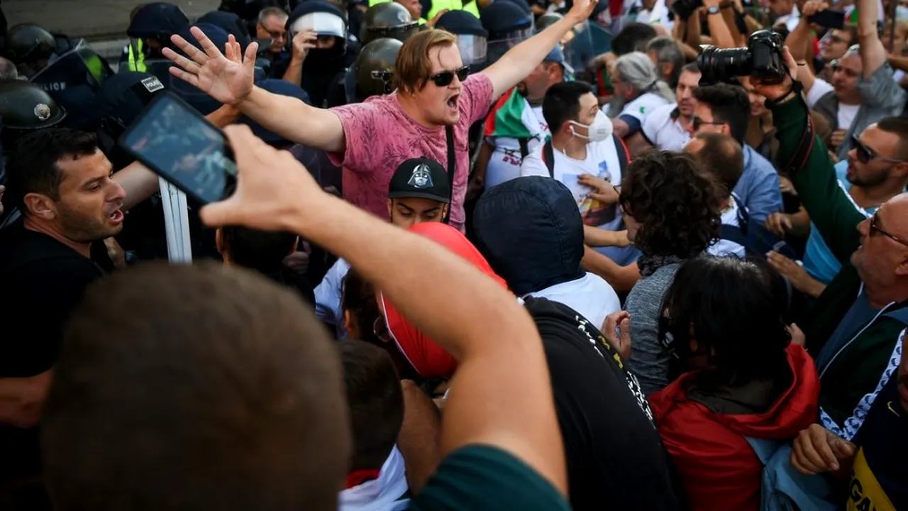 Protestul din Bulgaria devine tensionat