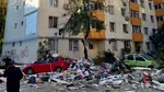 Explozia din Rahova a distrus și mașini parcate lângă bloc, nu numai vieți și locuințe. Câte dosare de pagubă au deschis asigurătorii în zonă