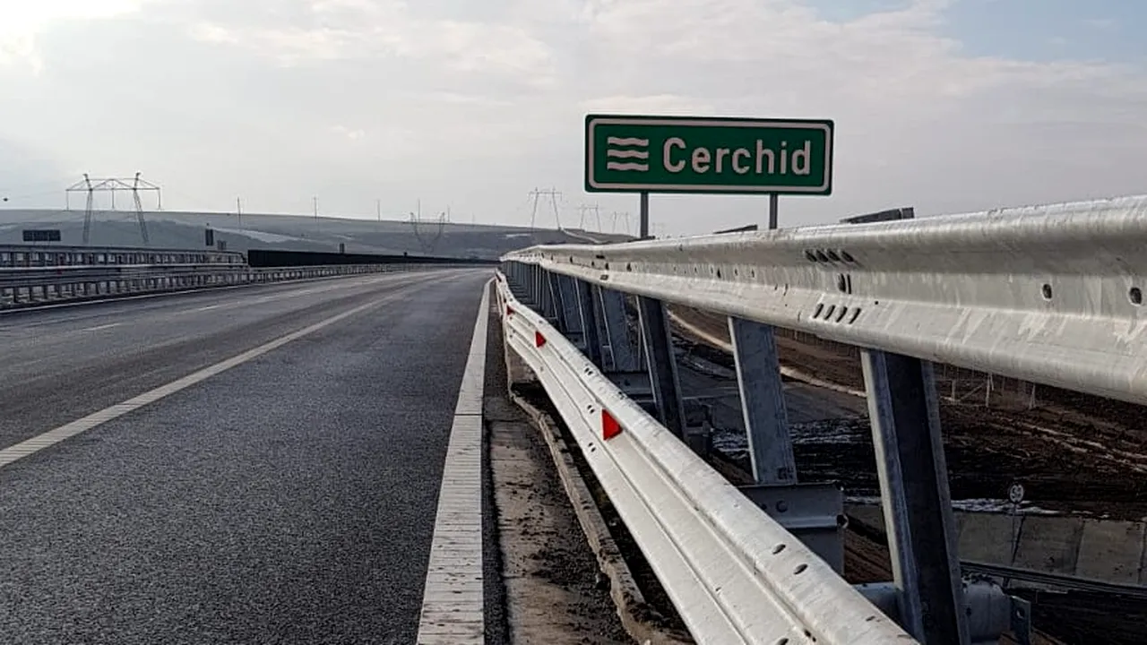 Încă aproape 14 kilometri de autostradă au fost deschişi circulaţiei. CNAIR a recepţionat două loturi