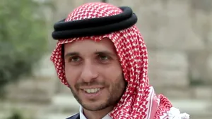 Descinderi la Palatul fostului prinţ moştenitor al Iordaniei. Prinţul Hamzah este acuzat de o presupusa tentativă de lovitură de stat