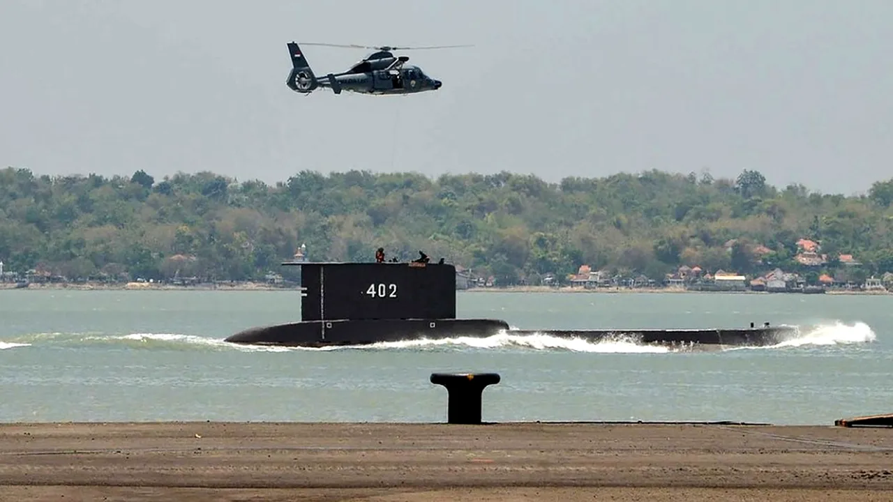 Un submarin cu 53 de persoane la bord a dispărut la nord de Bali