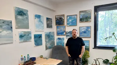 INTERVIU EXCLUSIV Pictorul român care are o lucrare în colecția privată a Regelui Charles / „Majestatea Sa este extrem de încântată”