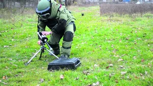 Proiectil vechi de peste 20 de ani, dezamorsat pe plajă la Sfântu Gheorghe, în Tulcea