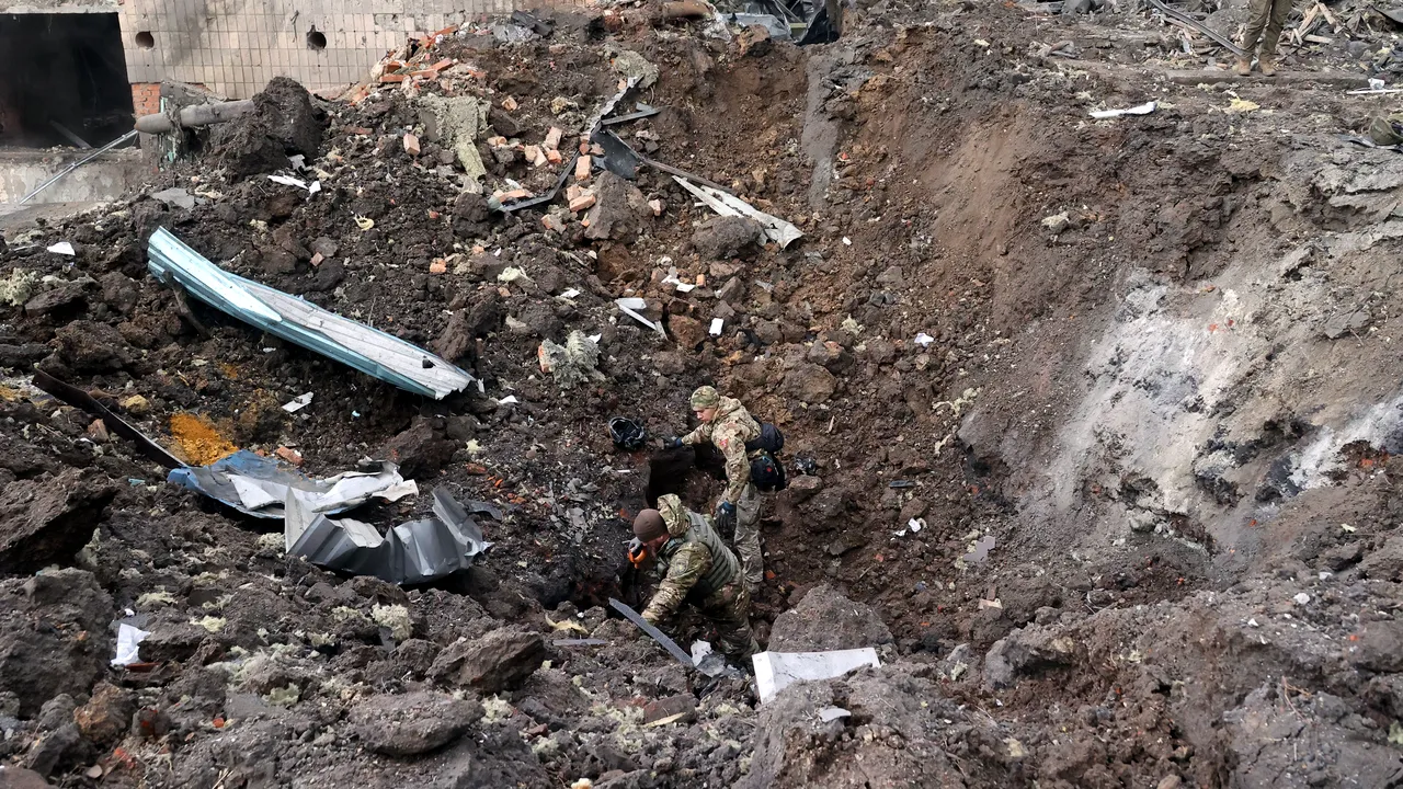 Războiul din Ucraina. Trei morţi şi 52 de răniţi în urma unui atac cu bombe ghidate al ruşilor în oraşul ucrainean Harkiv. Zelenski cere mai mult ajutor pentru a face face faţă ameninţării tot mai mari a ruşilor
