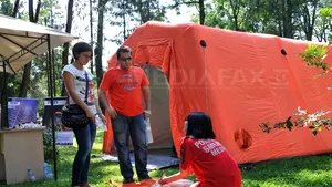 Puncte de prim-ajutor pe litoral, asigurate de pompieri şi paramedici SMURD