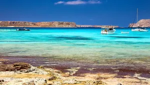 Vacanţele în Grecia, pe timp de pandemie. Numărul de turişti români pe insula Corfu a scăzut cu 90% anul trecut