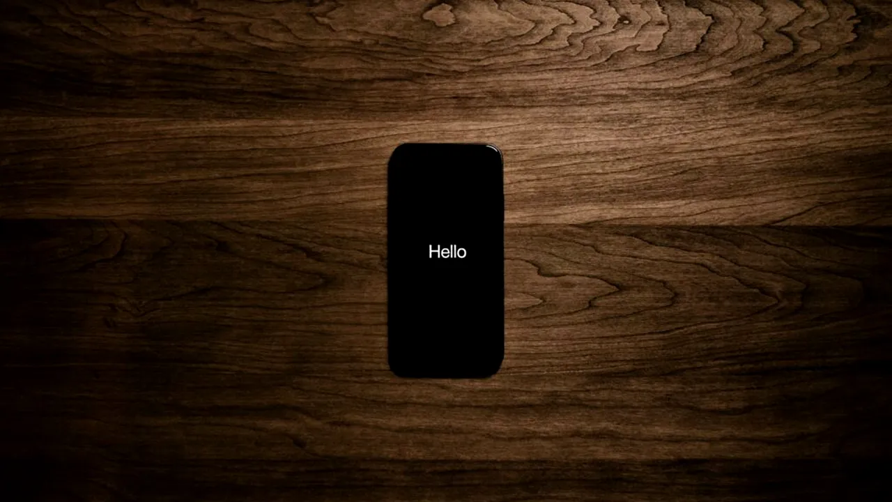 Studiu: Parazitismul digital sau cum smartphone-ul a devenit un parazit real