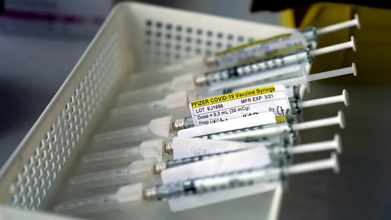 În etapa a doua de vaccinare, medicii de familie se „împiedică” de lipsa banilor