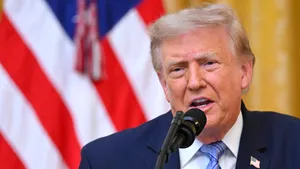 Trump spune că Exxon și Chevron au câștigat „prea mulți bani” din creșterea prețului petrolului în timpul războiului cu Iran: „Nu-mi place”