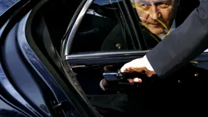 Băsescu merge la Chişinău cu Blaga, Videanu, Udrea, Berceanu, Predoiu şi Baconschi