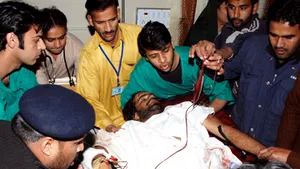 Pakistan: Cel puţin 30 de morţi, într-un atentat comis lângă o moschee şiite