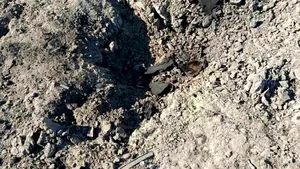 Crater, resturi de dronă și un incendiu la granița cu Ucraina. Două incidente în Republica Moldova