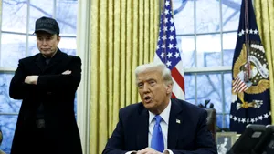 Trump respinge acuzațiile că ar urmări distrugerea firmelor lui Musk