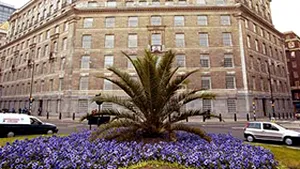 MI5, acuzat că a autorizat serviciile pakistaneze să tortureze suspecţi de terorism