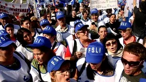 About 8,500 Romanian Education Unionists March Streets To Labor, Education Mins’ HQ