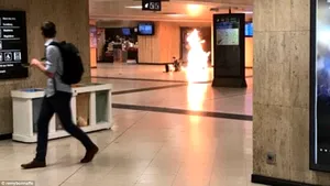 FOTO, VIDEO Autorul atacului terorist de la Gara Centrală din Bruxelles a fost identificat. Ce au găsit autorităţile asupra sa