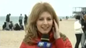 Un corespondent şi un cameraman Pro TV, agresaţi pe plaja din Vama Veche - VIDEO